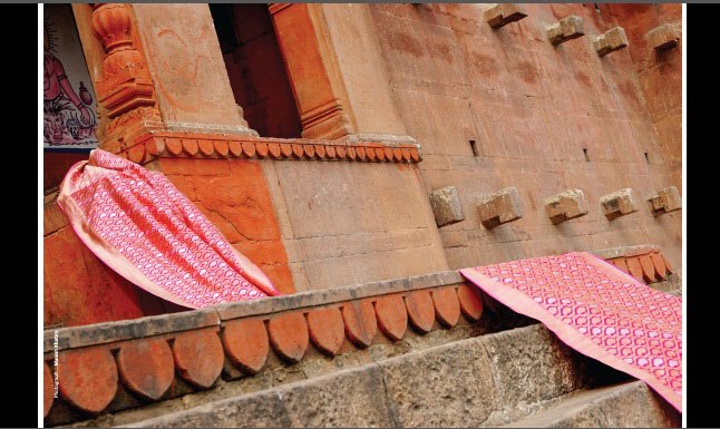 Preservation and Maintenance of Banarasi Handloom Fabric - JDS Varanasi