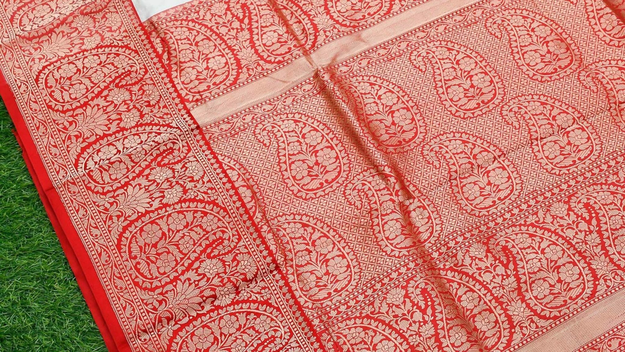 Banarasi saree motifs and its lustre - JDS Varanasi