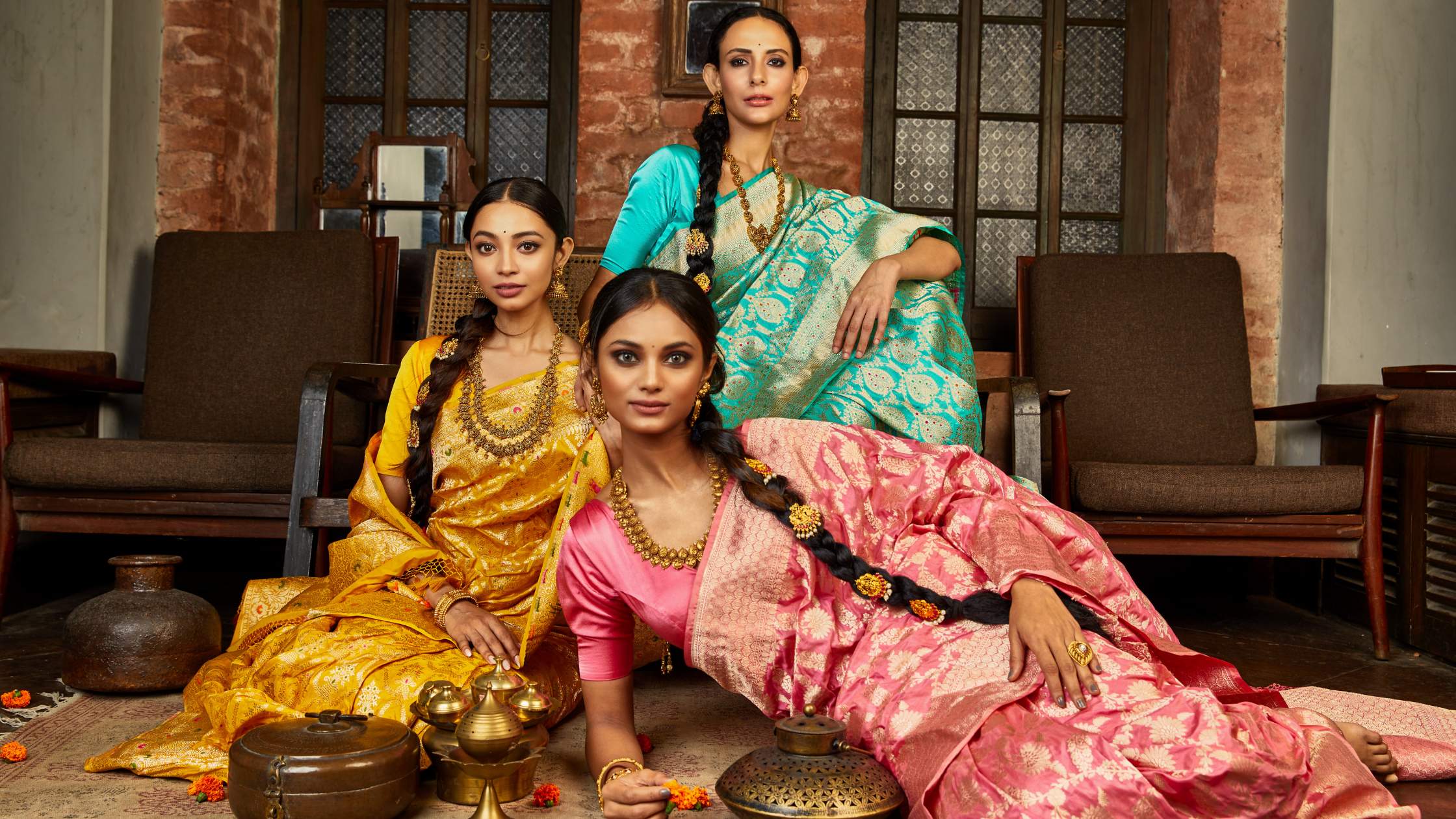 TRADITIONAL SAREE STYLING IDEAS | Bengali saree, Red and white saree, Saree  draping styles